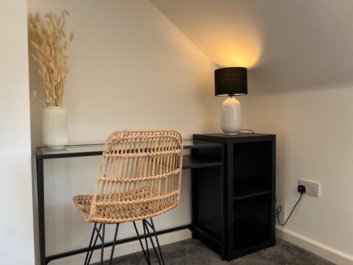 Lovely 1-Bedroom Flat In St Leonards On Sea Екстер'єр фото